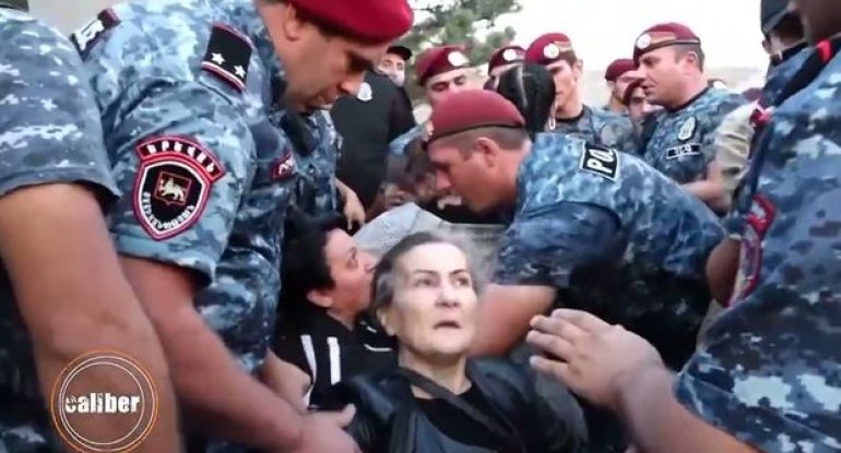 Yerablur “döyüşləri”: Erməni “qırmızı biretlər” əsgər analarına qarşı – VİDEO