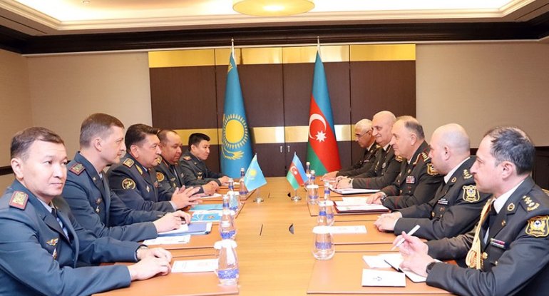 Kərim Vəliyev qazaxıstanlı həmkarı ilə görüşüb
