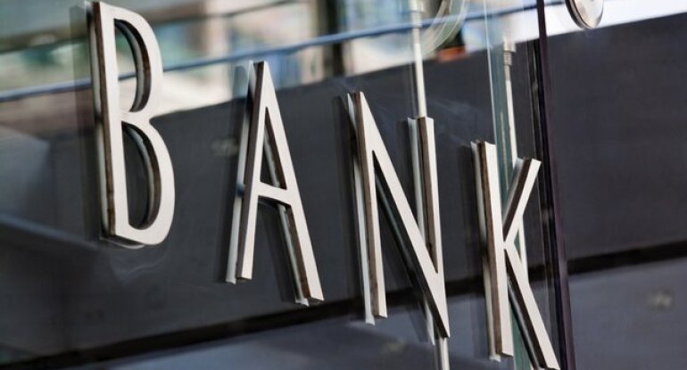 Bağlanan bankdan müraciət