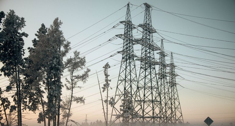 Bakının 40%-ni elektriklə təchiz edən stansiyada təhlükə - İşə başlanıldı