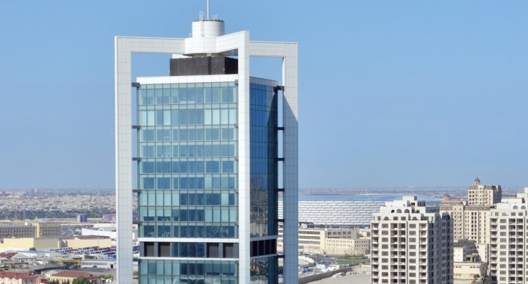 Fonddan büdcəyə 1,5 milyard manat az vəsait köçürülüb