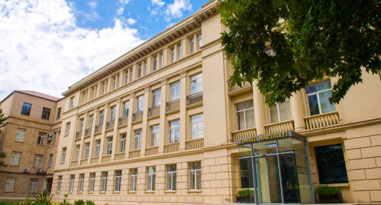 Təhsil Nazirliyi bu şirkətə 8 milyonluq tender verdi