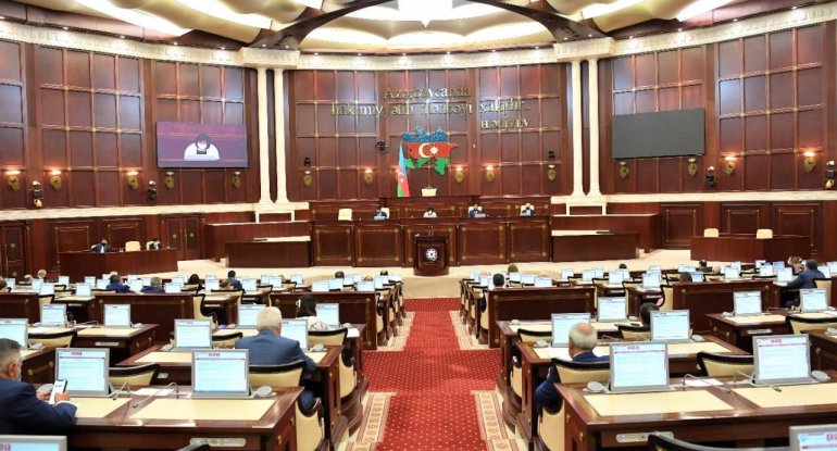 Gələn ilin büdcə layihəsi Milli Məclisə daxil oldu