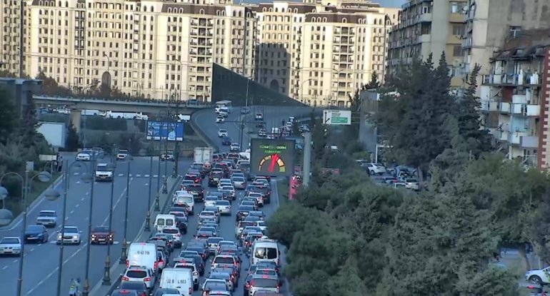 Tıxac olan yollar açıqlandı - SİYAHI