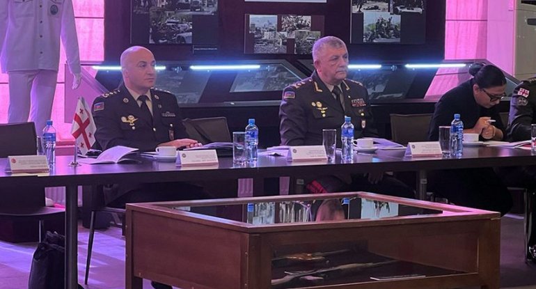 Milli Müdafiə Universitetinin rəhbərliyi Gürcüstanda konfransda iştirak edib - FOTO