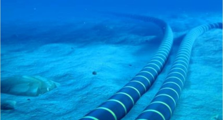 Azərbaycan və Qazaxıstan Xəzərin dibi ilə fiber-optik xətlər çəkəcək