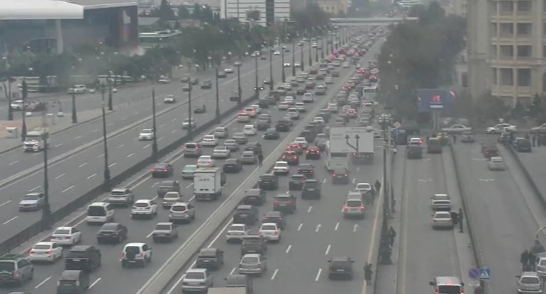Tıxac olan yollar açıqlandı - SİYAHI