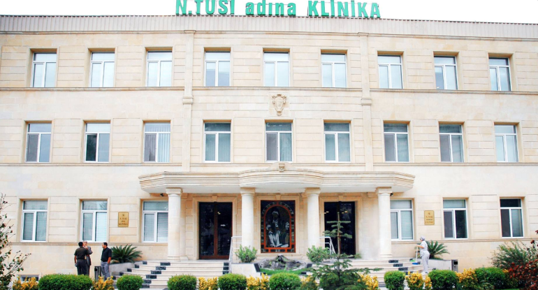 Bakıda məşhur klinika bölündü
