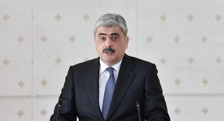 Nazirdən maaş ilə bağlı təklifə MÜNASİBƏT