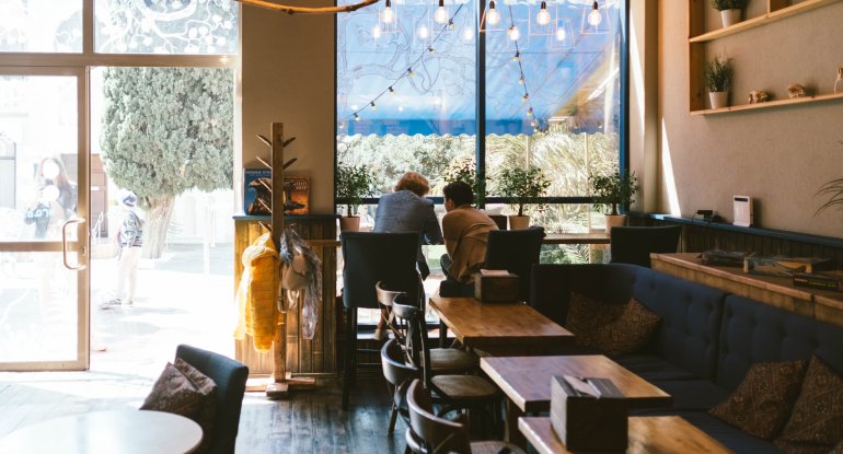 Azərbaycanda kafe və restoranların gəliri kəskin artdı