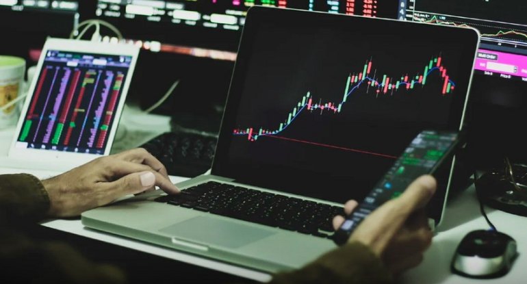 “Bloomberg”: “Türkiyə birjası 2022-ci ildə dünyanın ən gəlirli bazarı olub”