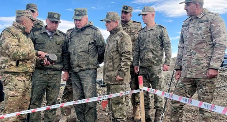 Türk və rus generallar Sarıbaba yüksəkliyində - FOTO