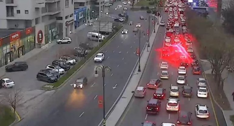 Sıxlıq olan yollar açıqlandı - SİYAHI
