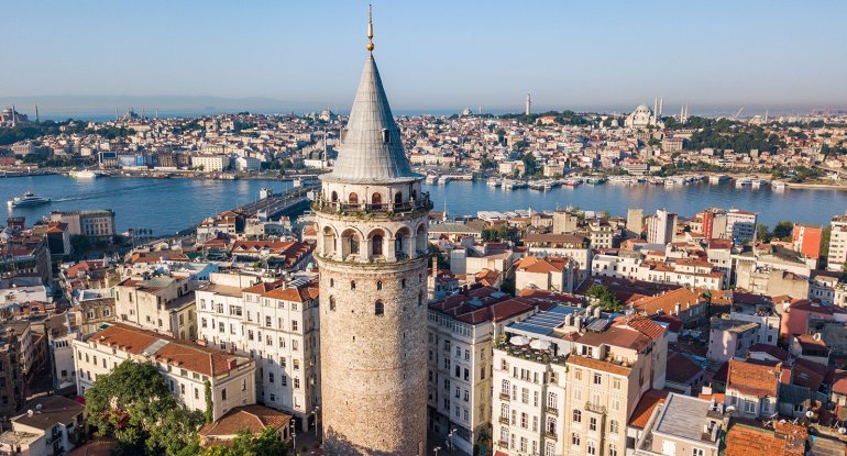 Ruslar ən çox bu ölkədə mənzil alır