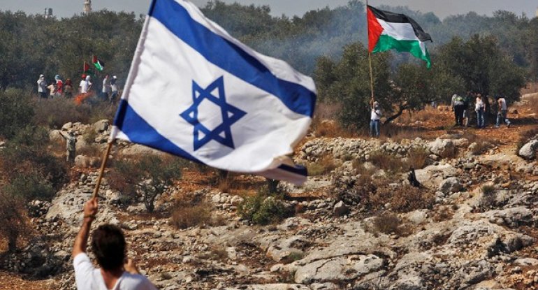 İsrail Fələstin bayrağını qadağan etdi