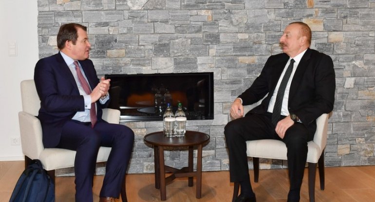 İlham Əliyev Davosda AYİB-in birinci vitse-prezidenti ilə görüşüb - YENİLƏNİB