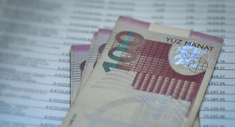 Müəllim və həkimlərin maaşları artacaqmı? - Deputat vaxt açıqladı