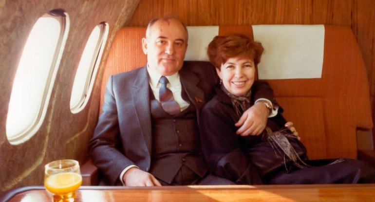 Qorbaçovun arvadı ilə bağlı gizlinlər: sən demə, nazirlər Raisaya məktub yazırlarmış...
