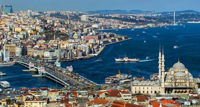 İstanbulda ən azı 90 min bina yüksək risk altındadır - Bələdiyyə sədri