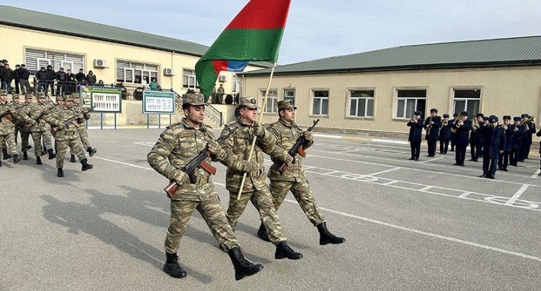 Azərbaycan Ordusunda andiçmə mərasimləri keçirilib