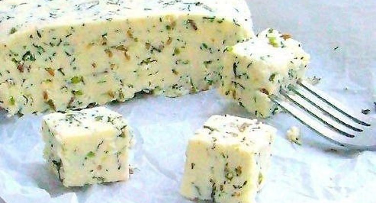 Rusiyada əsəbləri sakitləşdirən pendir hazırlandı