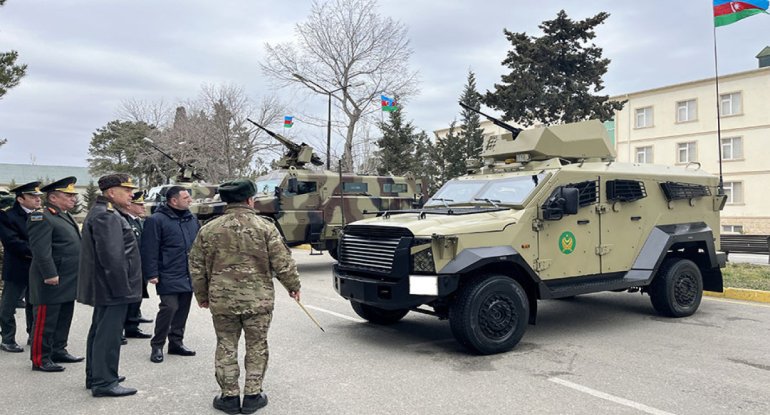 Gürcüstan Müdafiə Qüvvələri komandanı Azərbaycanda hərbi hissələri ziyarət edib