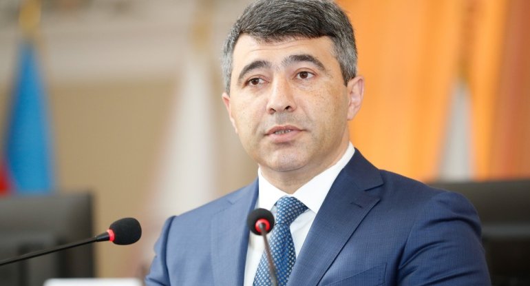 Nazirlik yeni binasının təmizliyinə 300 min manat xərcləyir