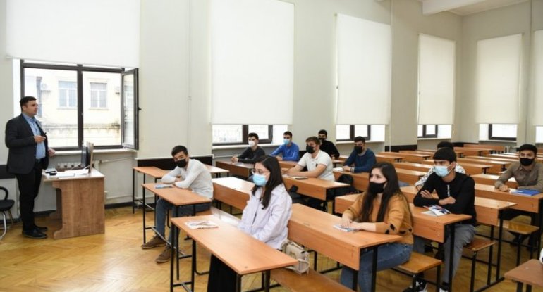Bu tələbələr gömrükdə işlə təmin ediləcək - Sədr müavinindən açıqlama
