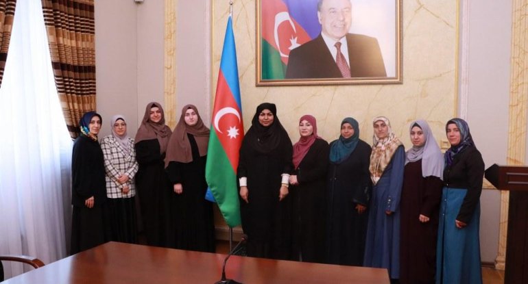 Azərbaycanda 10 məsciddə qadınlar təyinat alıb