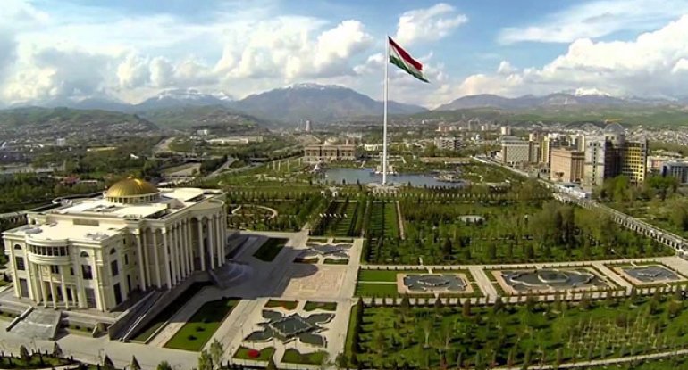 "İran terrorçudur, övladlarınız İran əsgəri olacaq" - Tacikistan televiziyasından xəbərdarlıq - VİDEO