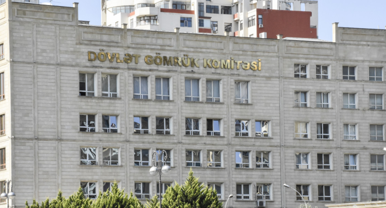 Baş nazirdən gömrüklə bağlı qərar