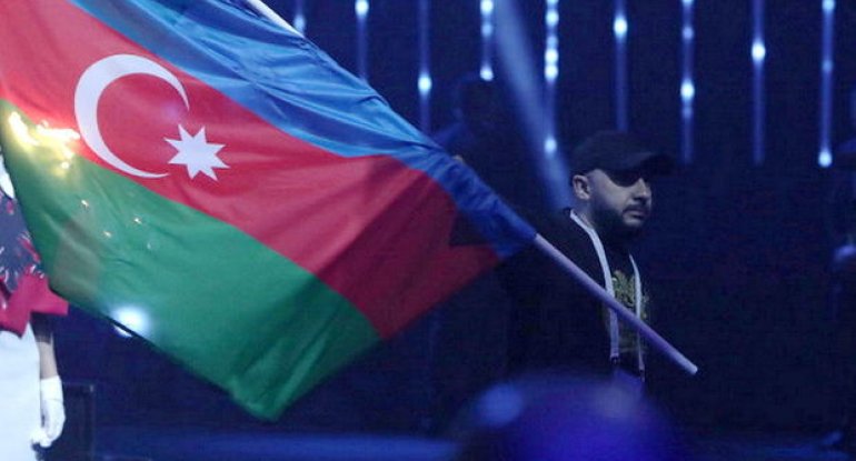 Ermənistanda Azərbaycan bayrağını yandıran təxribatçıya cinayət işi açılmayacaq