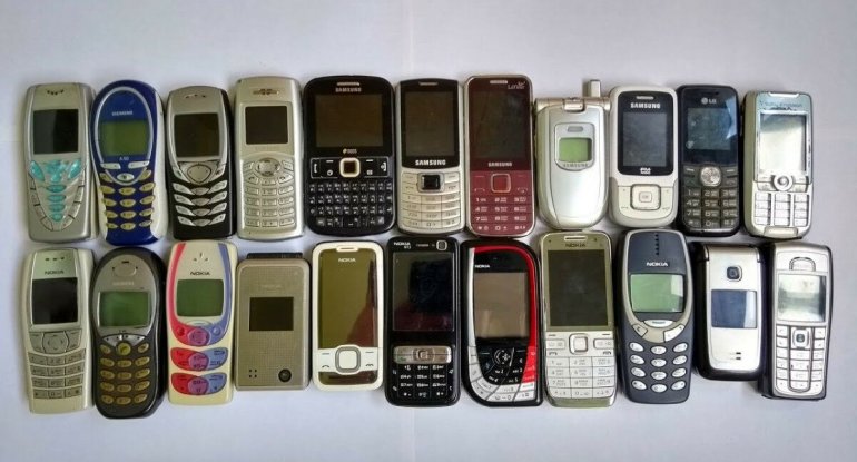 Dünyanın ən çox satılan telefonları - Siyahı