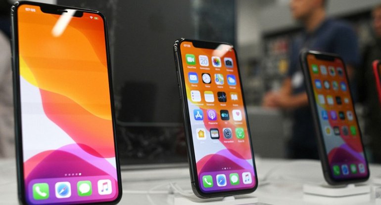Azərbaycanda insanlar bahalı mobil telefonu və bahalı nömrəni niyə alırlar?