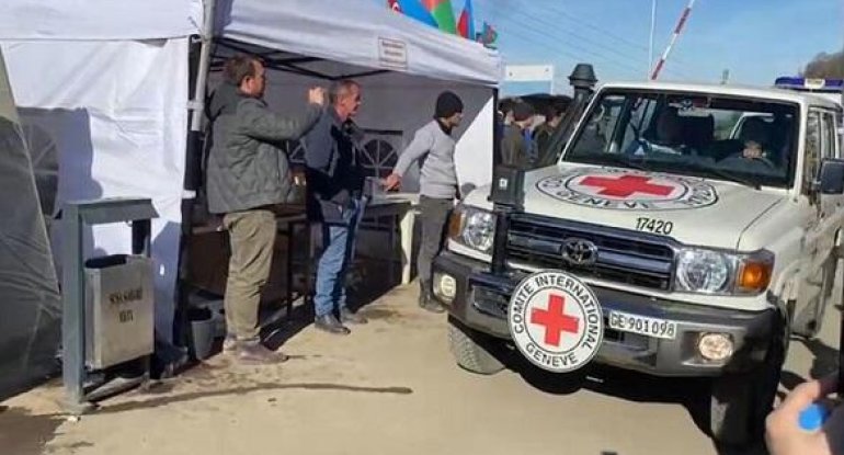 BQXK artıq Qarabağdan Ermənistana xəstə daşımır