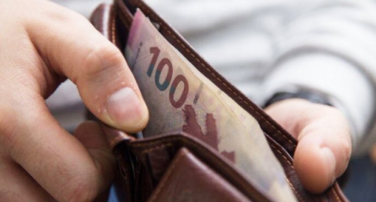 Bakı əhalisi 1000 manatdan çox maaş alır