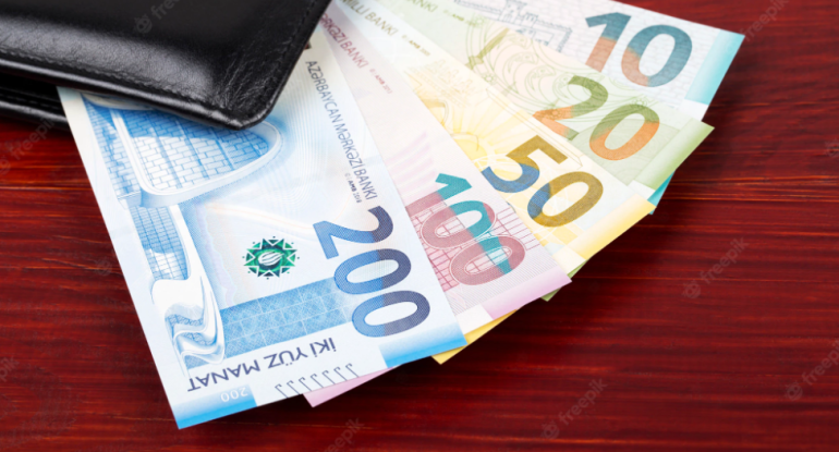 Manat bu valyutalara qarşı bahalaşdı