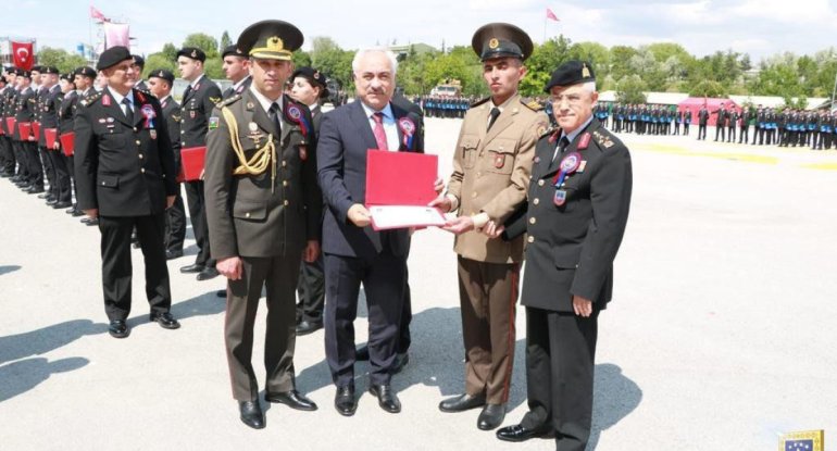 Azərbaycan hərbçiləri Türkiyədə təlimi müvəffəqiyyətlə bitirib - FOTO