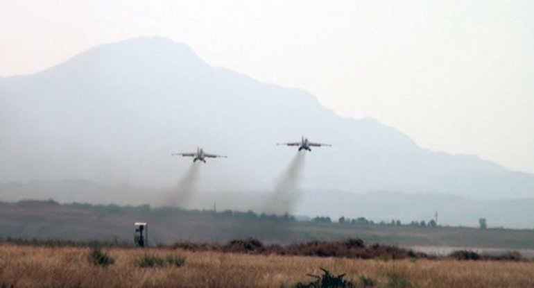 Azərbaycan pilotları Konyada iş başında - VİDEO