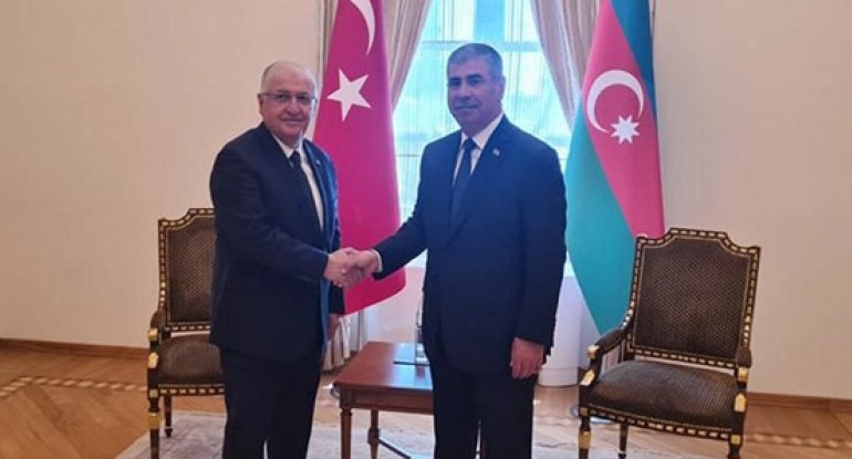 Zakir Həsənov türkiyəli həmkarı ilə görüşdü - FOTO