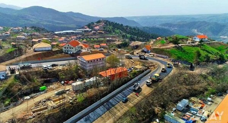 Laçına növbəti köç başladı