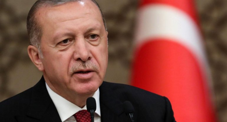 Türkiyə lideri: "Qarabağda dalğalanan Azərbaycan bayrağını qardaşlığımızın simvolu olaraq görürük"