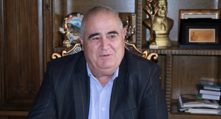 “Şərurlu İsfəndiyar”la həbsdə olan bank rəhbəri arasında çəkişmə - 5 milyon manat...