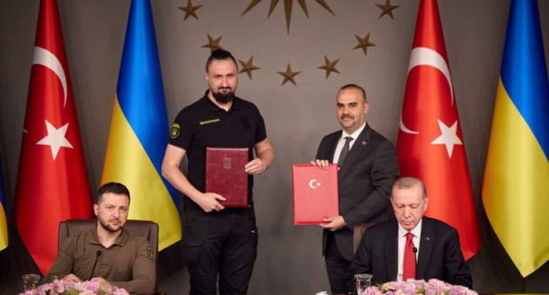 Ukrayna ilə Türkiyə arasında hərbi və sənaye sahəsində Anlaşma Memorandumu imzalanıb