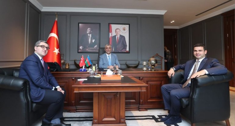 Orxan Məmmədov Türkiyənin ticarət naziri ilə görüşüb