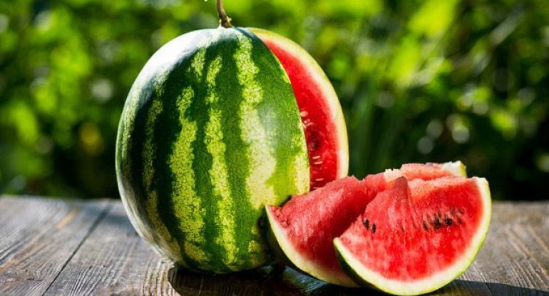Şirin və yetişmiş qarpızı seçmək üçün 7 sirr