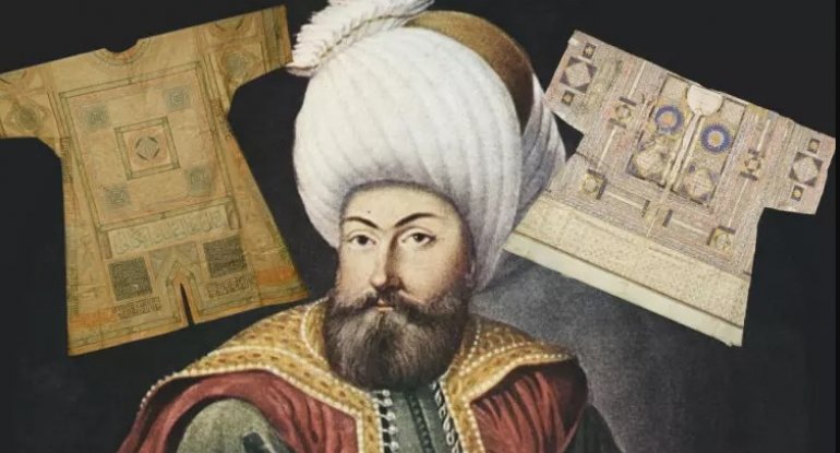 Osmanlı sultanlarının sirli paltarları: Hərb köynəklərindəki yazılar... - FOTO