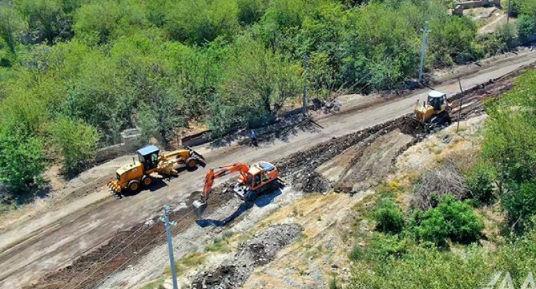 Şərqi Zəngəzurda yol təmirinə başlanıldı - VİDEO