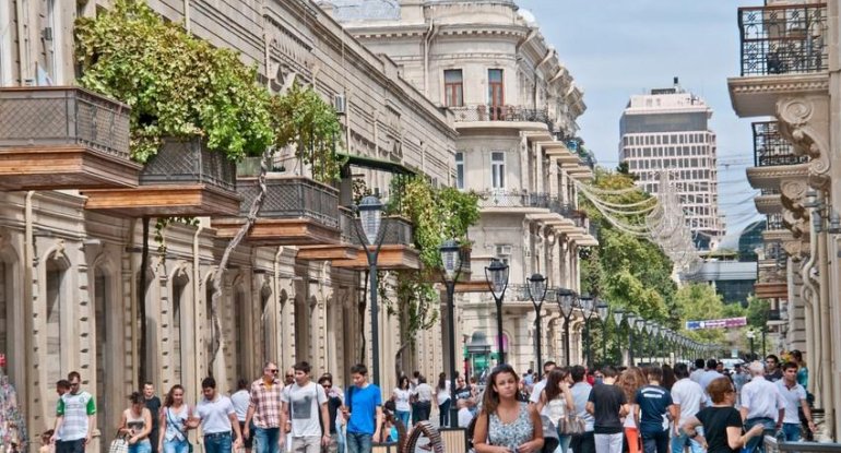 Azərbaycanda orta maaş 11,5% artdı - MƏBLƏĞ