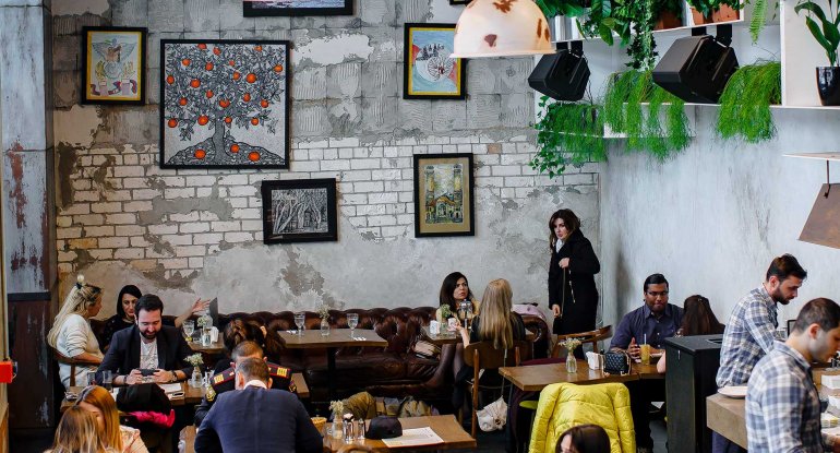 Bu il kafe və restoranlara nə qədər pul xərcləmişik?